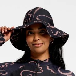 Womens Swirl Swim Hat