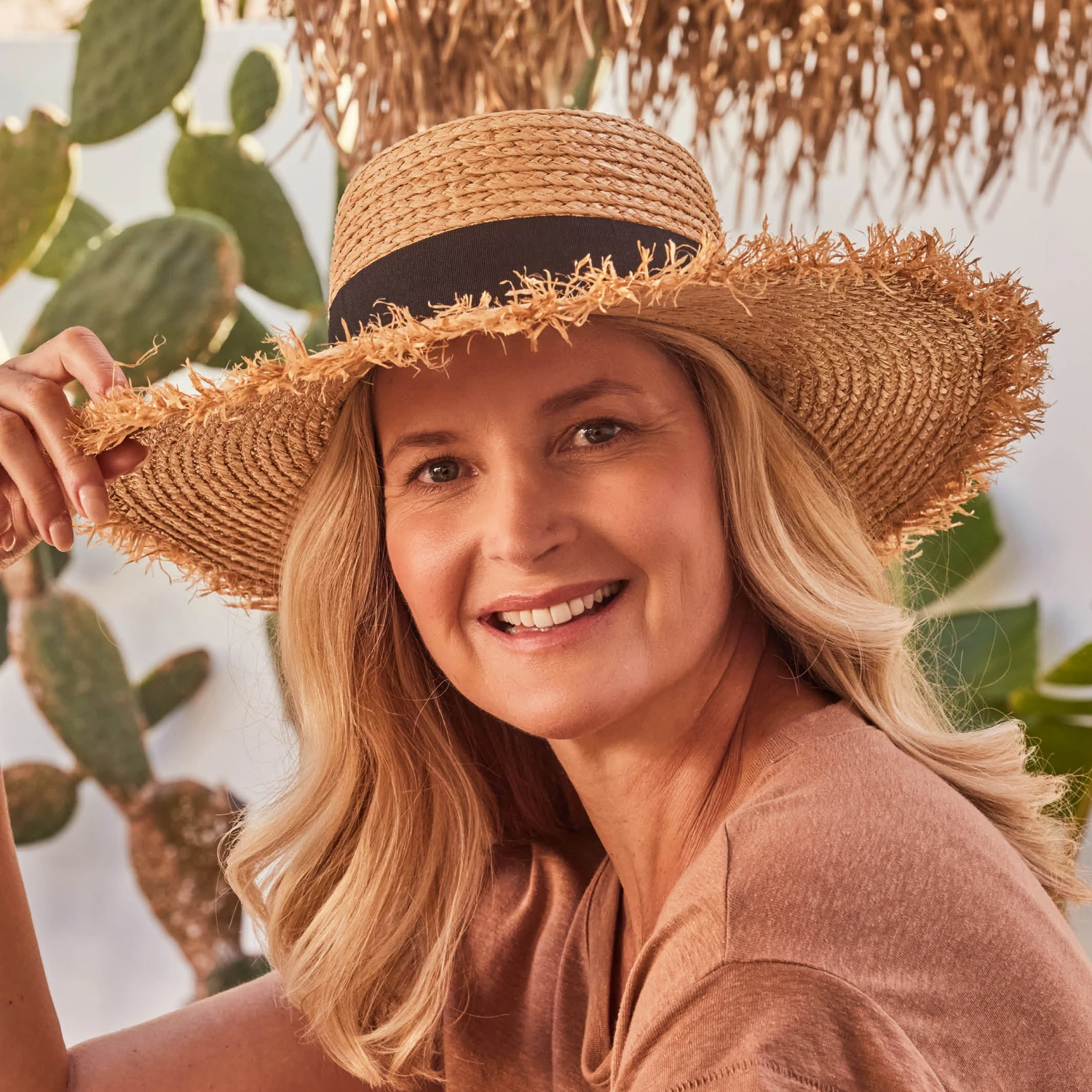 Quinn Raffia Wide Brim Hat - Natural Black 2 Quinn Raffia Wide Brim Hat - Natural Black - Image 2