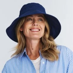 Essential Traveller Hat - Navy