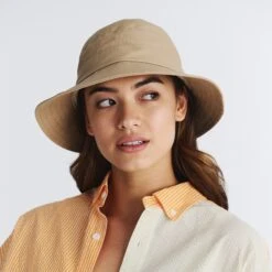 Golf Bucket Hat - Beige