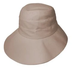 Emilia Cloche Hat - Beige