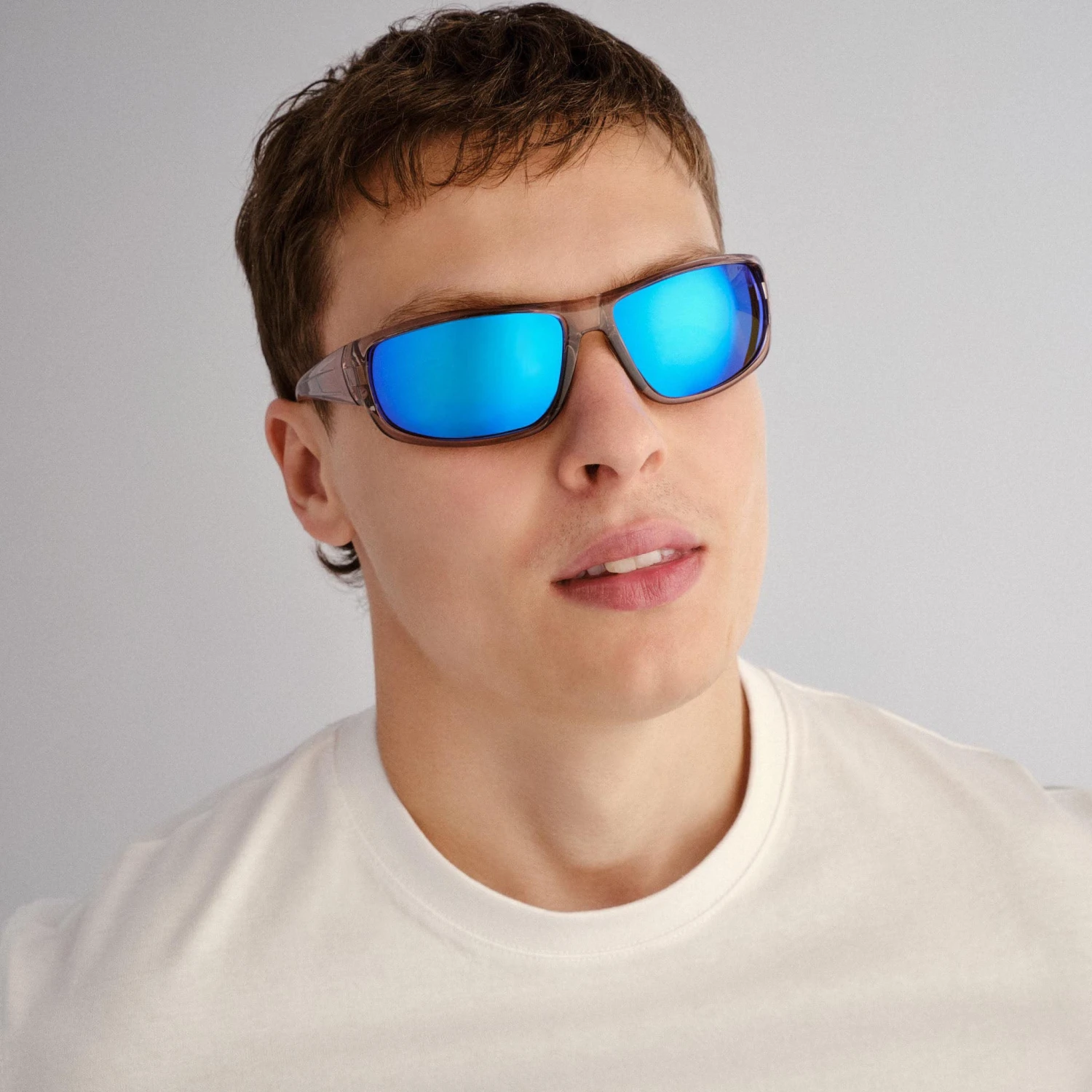 Grose Vale Sunglasses - Clear 2 Grose Vale Sunglasses - Clear - Image 2