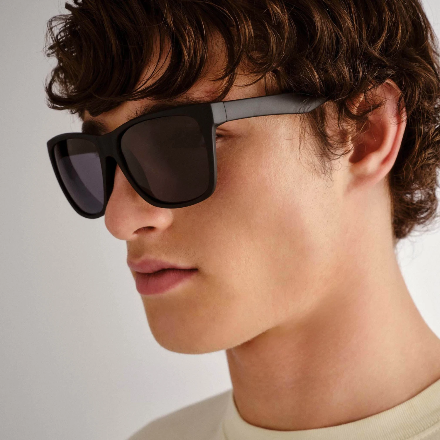 Bondi Sunglasses - Matte Black 4 Bondi Sunglasses - Matte Black - Image 4